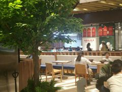 大堂-食悦天美食广场(西安CityOn熙地港购物中心店)