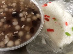-芳婆糕团店(王府大街店)