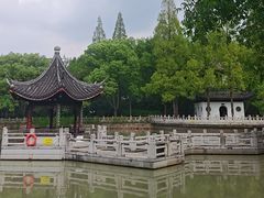 -汇龙潭