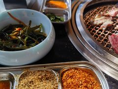-韩烧牛中牛·甄选黑牛烤肉(黑金店)