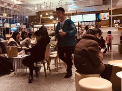 -奈雪的茶(湖滨银泰in77C区PRO店)