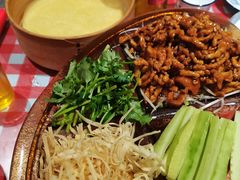 -老郑家东北春饼(龙悦居店)