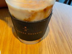 -星巴克臻选(青岛麦凯乐分店)