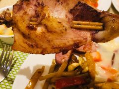 -亮马河饭店翠雅咖啡厅