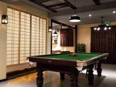 -小草屋轰趴馆别墅派对新场团建家庭聚会