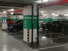 -国华国际广场-地下停车场