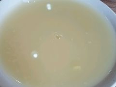 小米粥-宝瑞门钉肉饼店