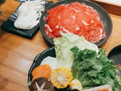 -呷哺呷哺(万达新世界店)