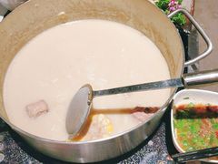 -捞王锅物料理(上海世茂广场店)