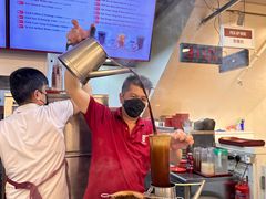 -亚坤(新达城广场B1店)