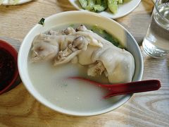 -雷祖芳老妈蹄花店