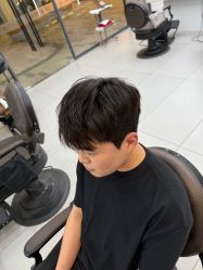 -尤司男士国潮理发馆