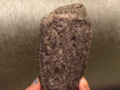 黑米糕-老传统美食e家(世纪东方广场店)