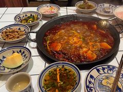 -旧街市鲜货老火锅(大光路店)