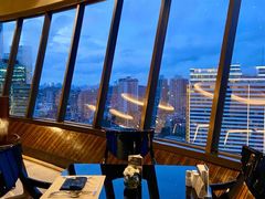 -广州花园酒店·凌璇阁旋转餐厅CAROUSEL360