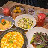 你永远可以相信杭帮菜 蟹黄豆腐太好吃了！