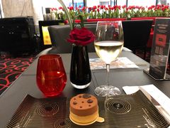 -Salon de The de Joel Robuchon(外滩18号店)