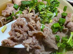 -大众跷脚牛肉馆·非遗传承单位(峨眉山店)