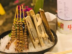 -鲜入围煮花胶鸡海鲜火锅