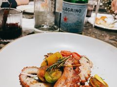 炭烤章鱼腿-LESCEDARS Brasserie Bistro香柏树