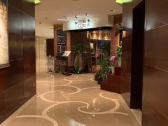 -香格里拉鱼跃地中海西餐厅·牛排披萨