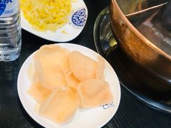 -楼外楼大刀肉传统火锅居(幸福街店)