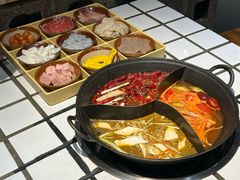 -贰回巷火锅馆(钟楼店)