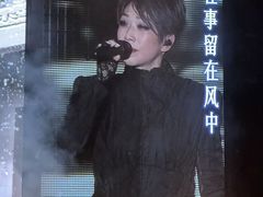 -上海体育场