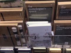 -西西弗书店&矢量咖啡(凯德晶萃广场店)