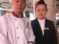 大堂经理-大碗居·烤鸭·鱼头泡饼(天坛东门店)