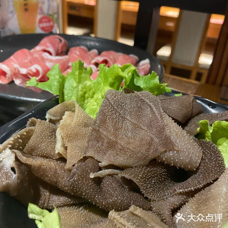 价格也不贵。自从知道臭臭火锅的肉肉都来源自呷哺呷哺