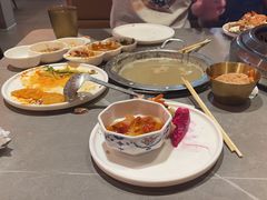 -黑金·寻焰自助百汇·烤肉·火锅(中街店)