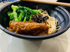 -老地方面馆(思南路店)
