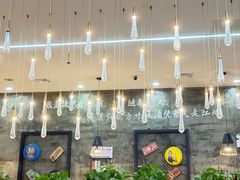 -指爱龙虾(金杨路总店)