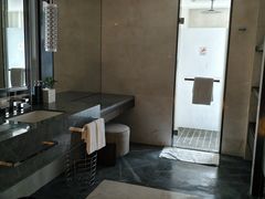 -舟山希尔顿酒店