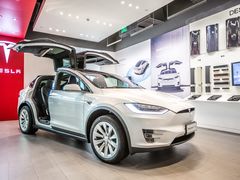 -TESLA 特斯拉(郑州正弘城体验店)