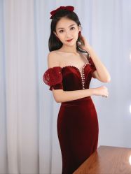 -纯色时光婚纱艺术馆WHITE
