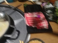 -三人行骨头王火锅(长寿店)