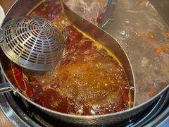-来龍儿鲜切牛肉自助老火锅