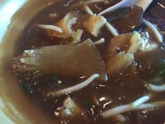 砂锅鱼翅-泰国村酒楼(室内体育馆店)