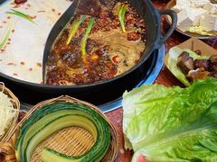 -赵美丽·重庆社区火锅·直营店(火车东站·中豪国际店)