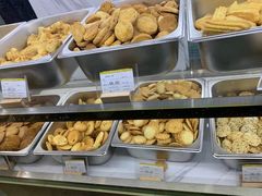 -哈氏·上海哈尔滨食品厂(五角场万达广场店)