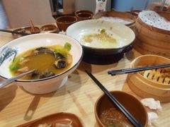 -小六汤包·老字号·中华名小吃(兴庆路店)