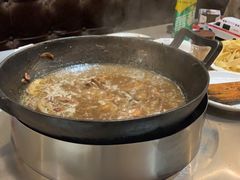 -胡须佬鸡煲四季火锅店(石厦西村直营店)