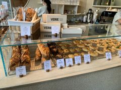-VERIE BAKEHOUSE