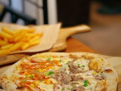 胡椒牛肉拼泰式鸡肉披萨-Mr.P's无国籍料理