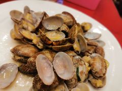 -侬佳蒸菜馆(听潮店)