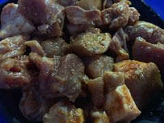 乳猪-小辣椒汤锅烧烤(温泉南街店)