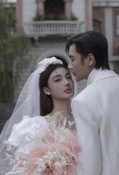 -罗马经典婚纱摄影·轻奢化定制