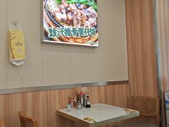-万煲旺·香港老传承煲仔饭·猪杂汤(客村店)